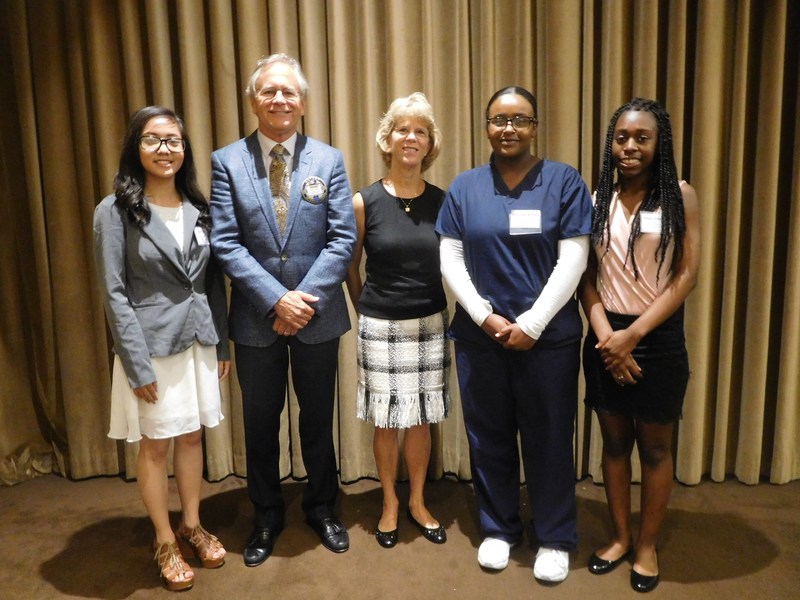 Newell Family Scholarships Awarded!